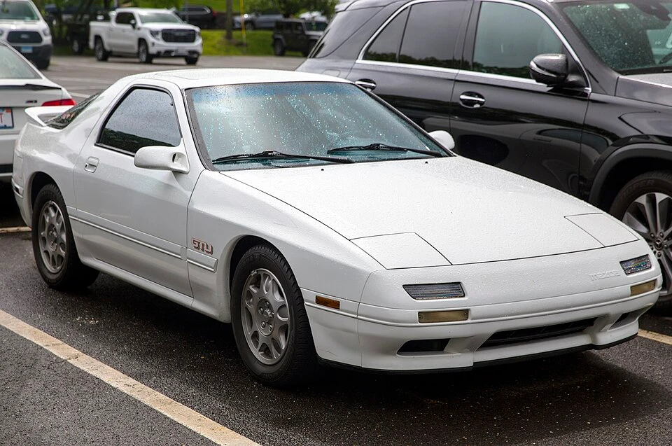 Mazda RX7 FC 1985-1992 — araç fotoğrafı