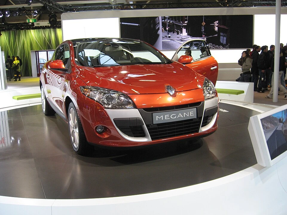 Renault Megane 3 Coupe 2009-2016 — araç fotoğrafı