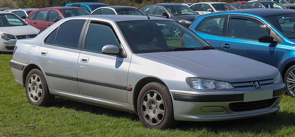 Peugeot 406 1998-2004 Sedan — araç fotoğrafı