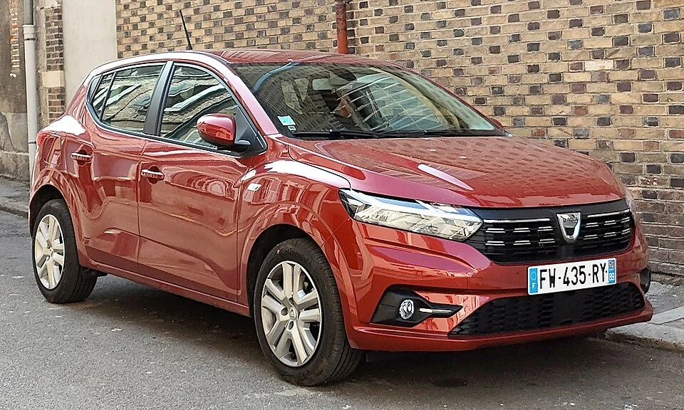 Dacia Sandero 2021 ve Sonrası — araç fotoğrafı