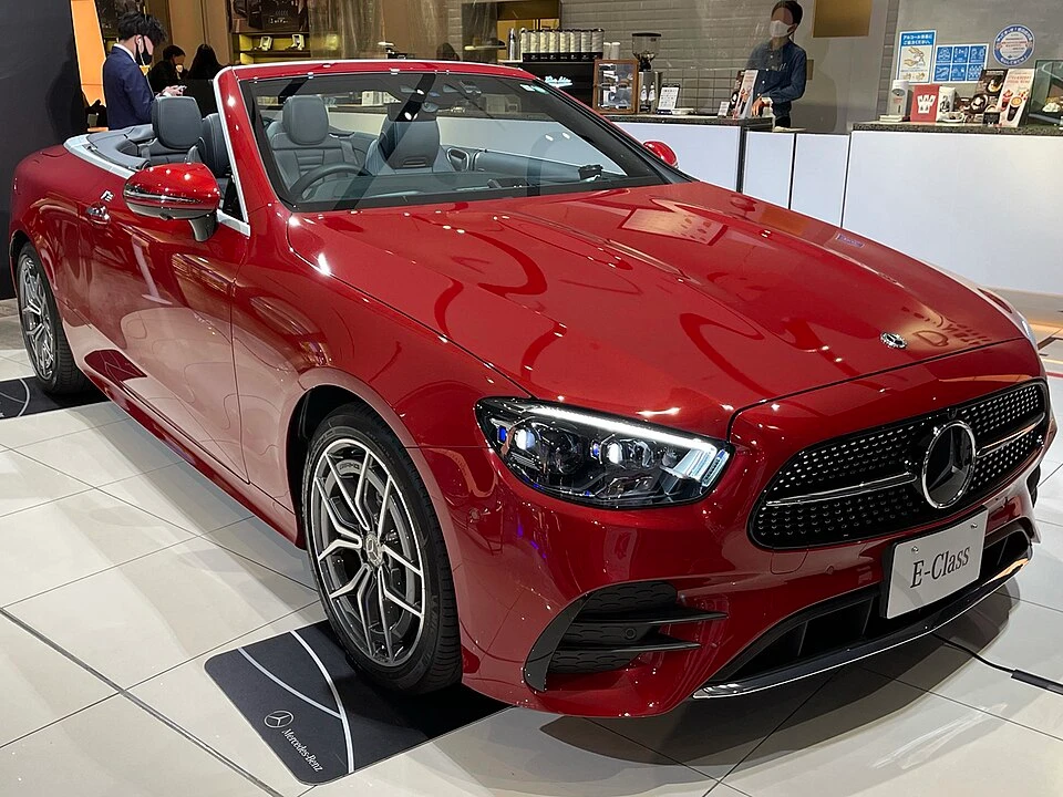 Mercedes E Cabrio A238 2017 ve Sonrası — araç fotoğrafı