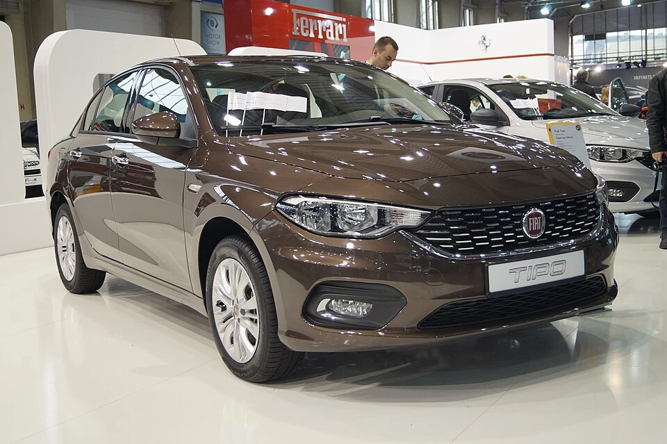 Fiat Egea 2015 ve Sonrası Sedan — araç fotoğrafı