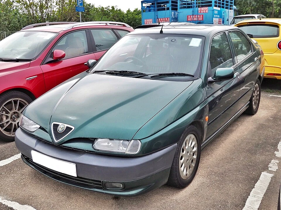 Alfa Romeo 146 1995-2000 — araç fotoğrafı