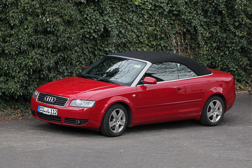 Audi A4 Cabrio 2002-2007 — araç fotoğrafı