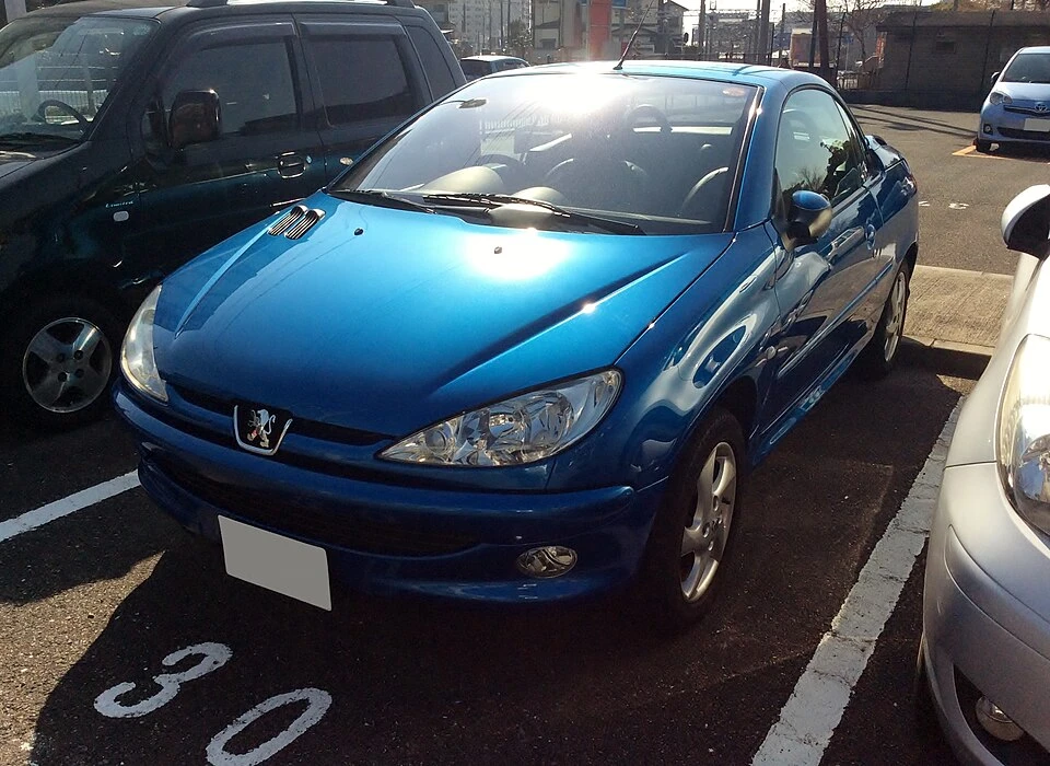Peugeot 206CC 2001-2007 — araç fotoğrafı