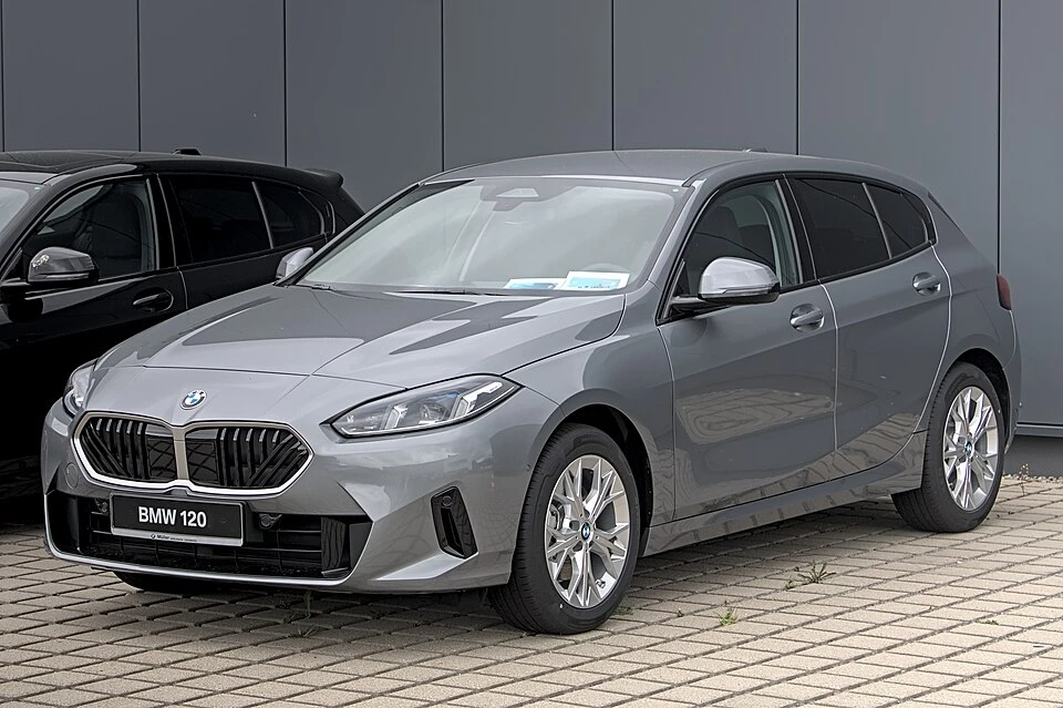 BMW 1 F70 2024 ve Sonrası — araç fotoğrafı