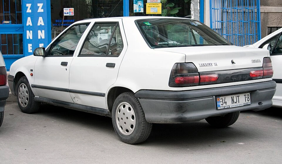 Renault 19 1993-2000 Europa — araç fotoğrafı