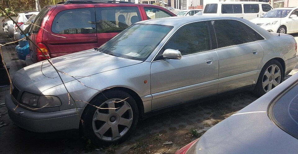 Audi A8 D2 1999-2002 Long — araç fotoğrafı