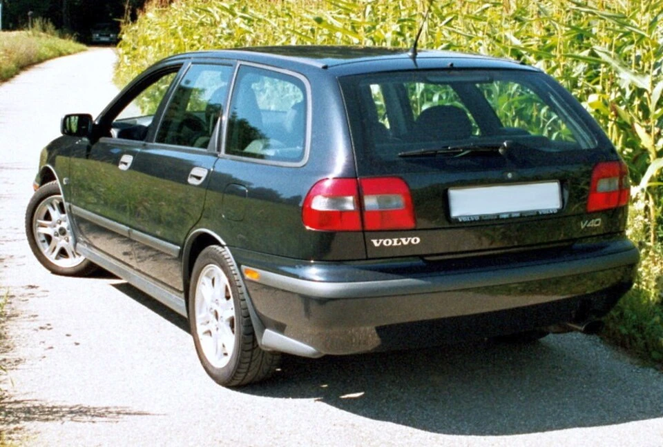 Volvo V40 2000-2004 — araç fotoğrafı