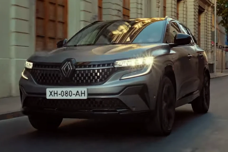Renault Austral 2022 Sonrası Full Hibrit — araç fotoğrafı