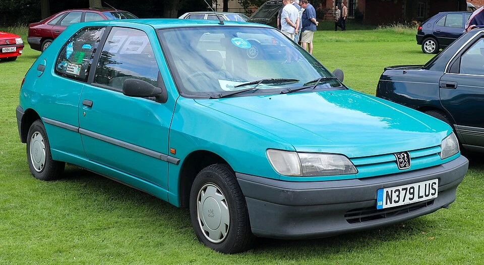 Peugeot 306 1993-2002 5 Kapı — araç fotoğrafı