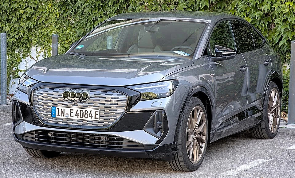 Audi Q4 E-Tron — araç fotoğrafı