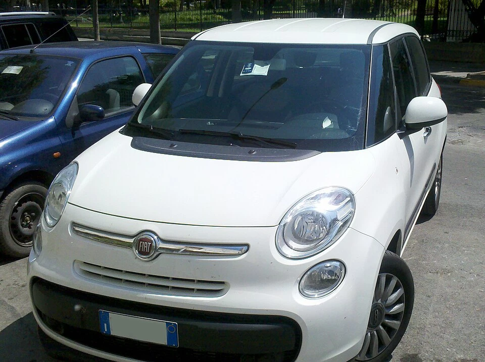 Fiat 500L 2013 ve Sonrası — araç fotoğrafı