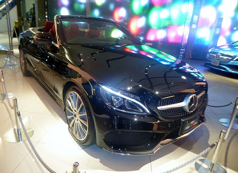 Mercedes C Cabrio A205 2015 ve Sonrası — araç fotoğrafı