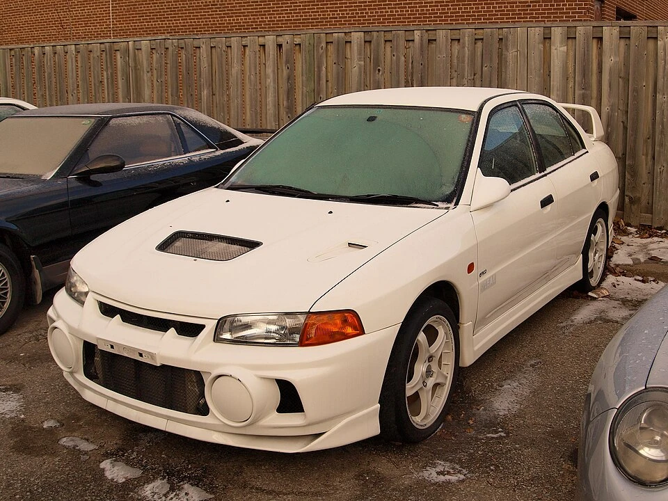 Mitsubishi Lancer Evo IV 1996-1998 — araç fotoğrafı