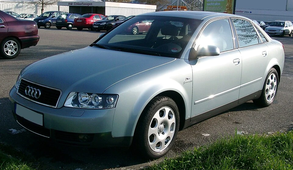 Audi A4 B6-B7 2000-2007 — araç fotoğrafı